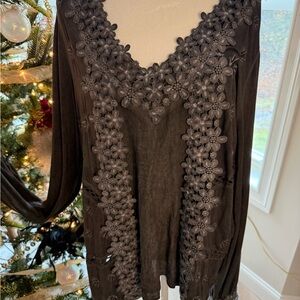 POL Black Floral Embroidered Blouse